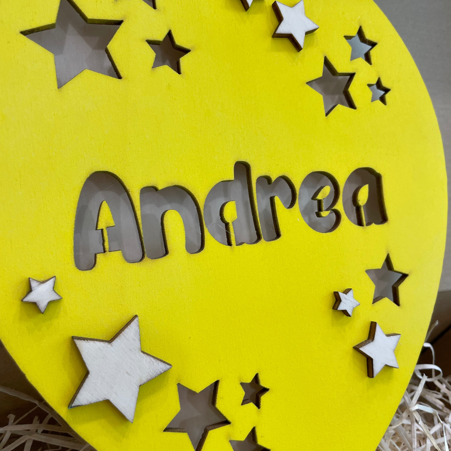 LAMPADE PALLONCINO IN LEGNO PERSONALIZZATE CON NOME PERSONAGGIO E DEDICA