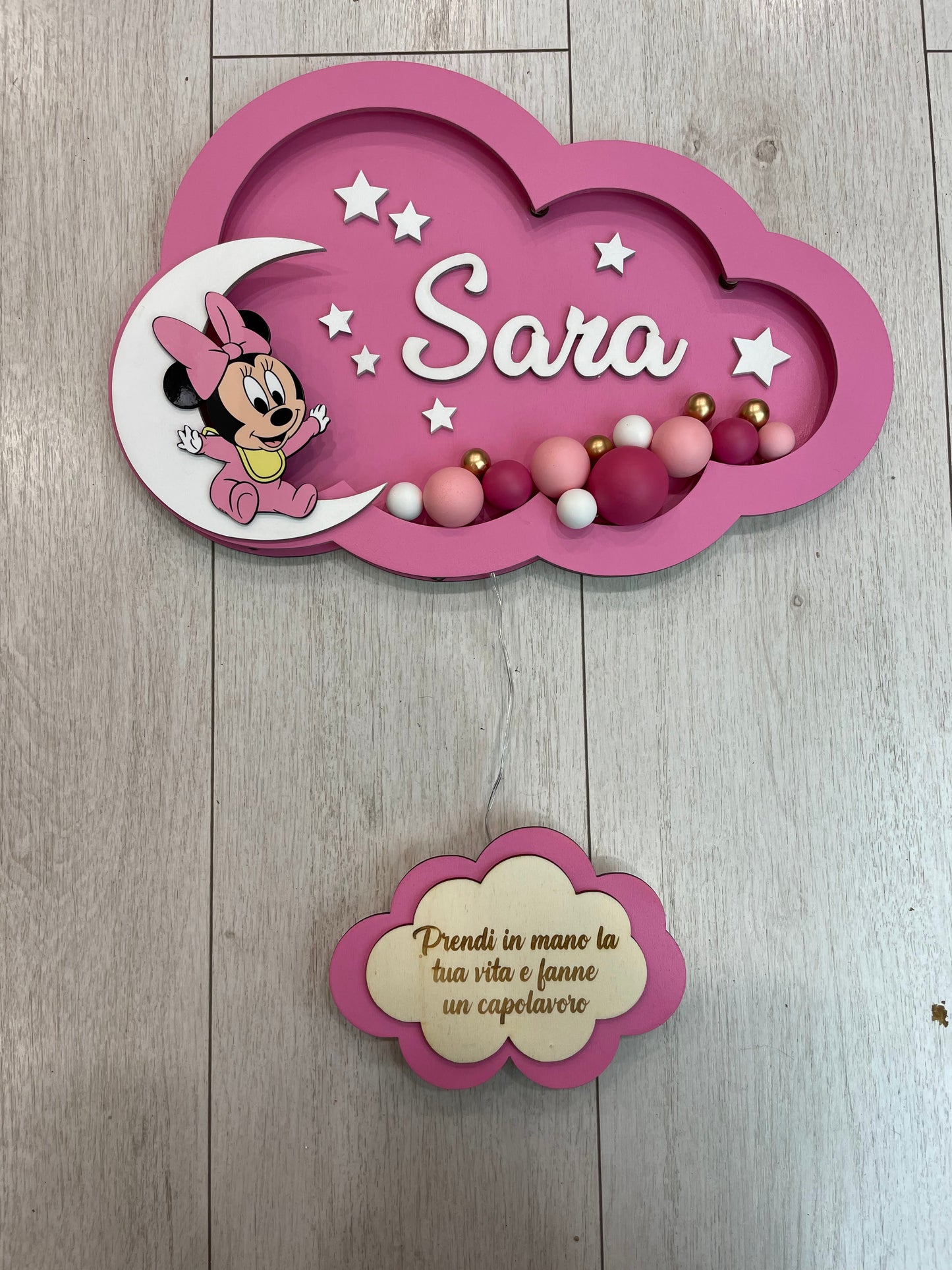LAMPADE PALLONCINO IN LEGNO PERSONALIZZATE CON NOME PERSONAGGIO E DEDICA
