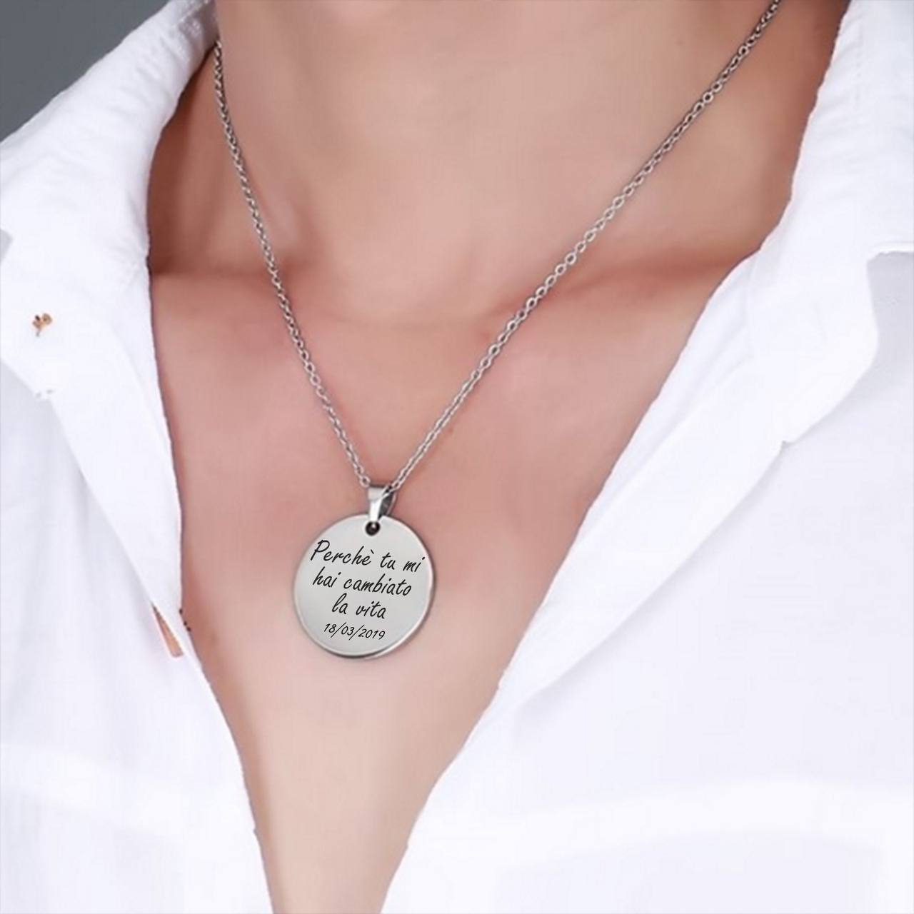 Collana personalizzata con pendente.