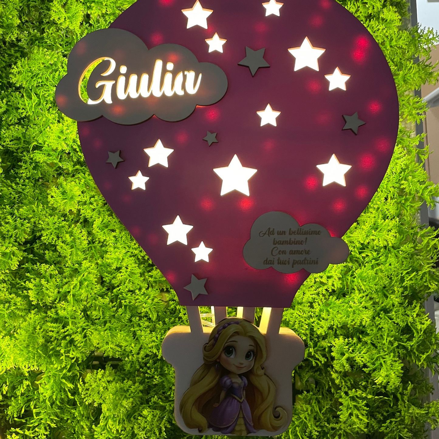 LAMPADA IN LEGNO PERSONALIZZATA ROSA CON NOME DEDICA E PERSONAGGO