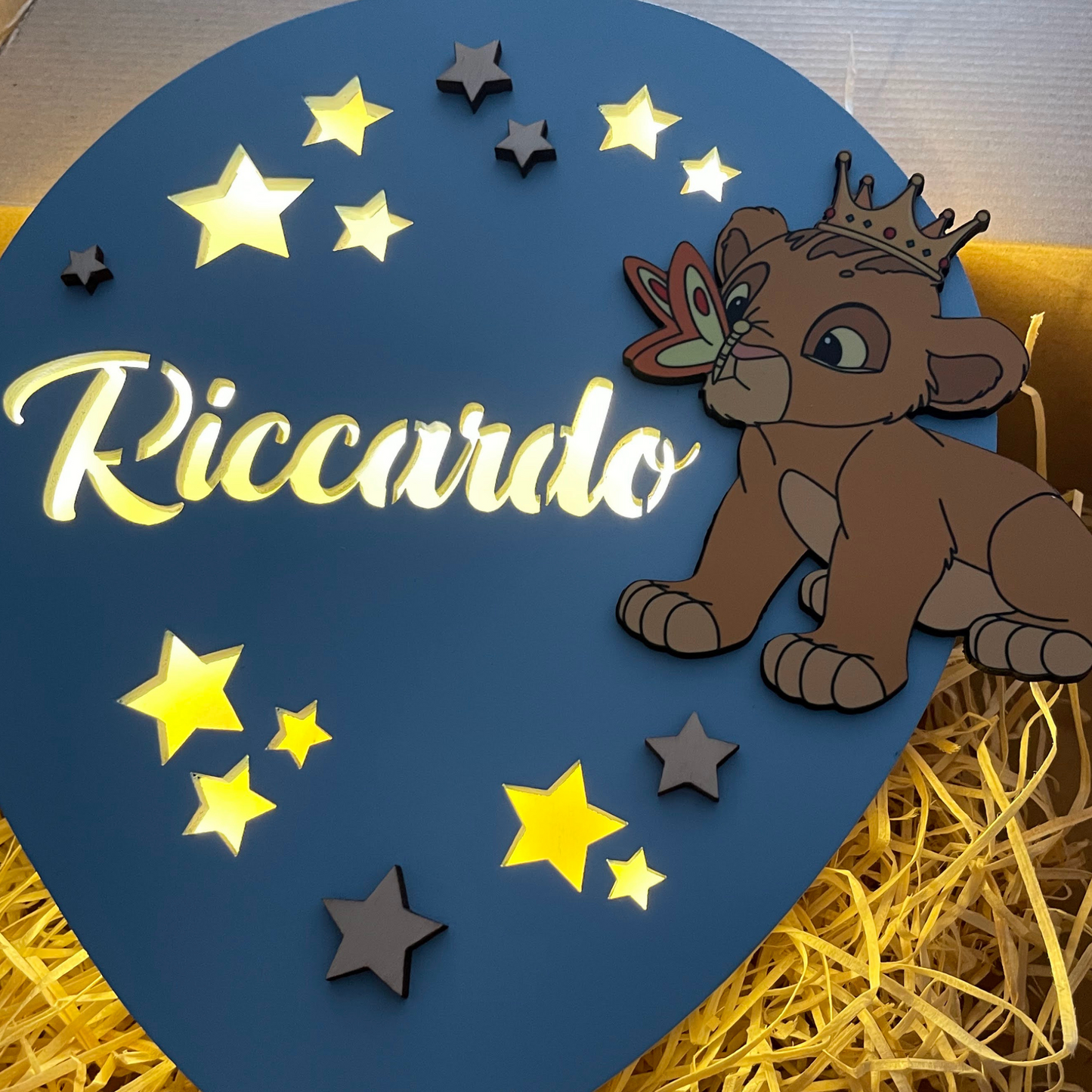 PALLONCINO CELESTE PERSONAGGIO Lampada in legno