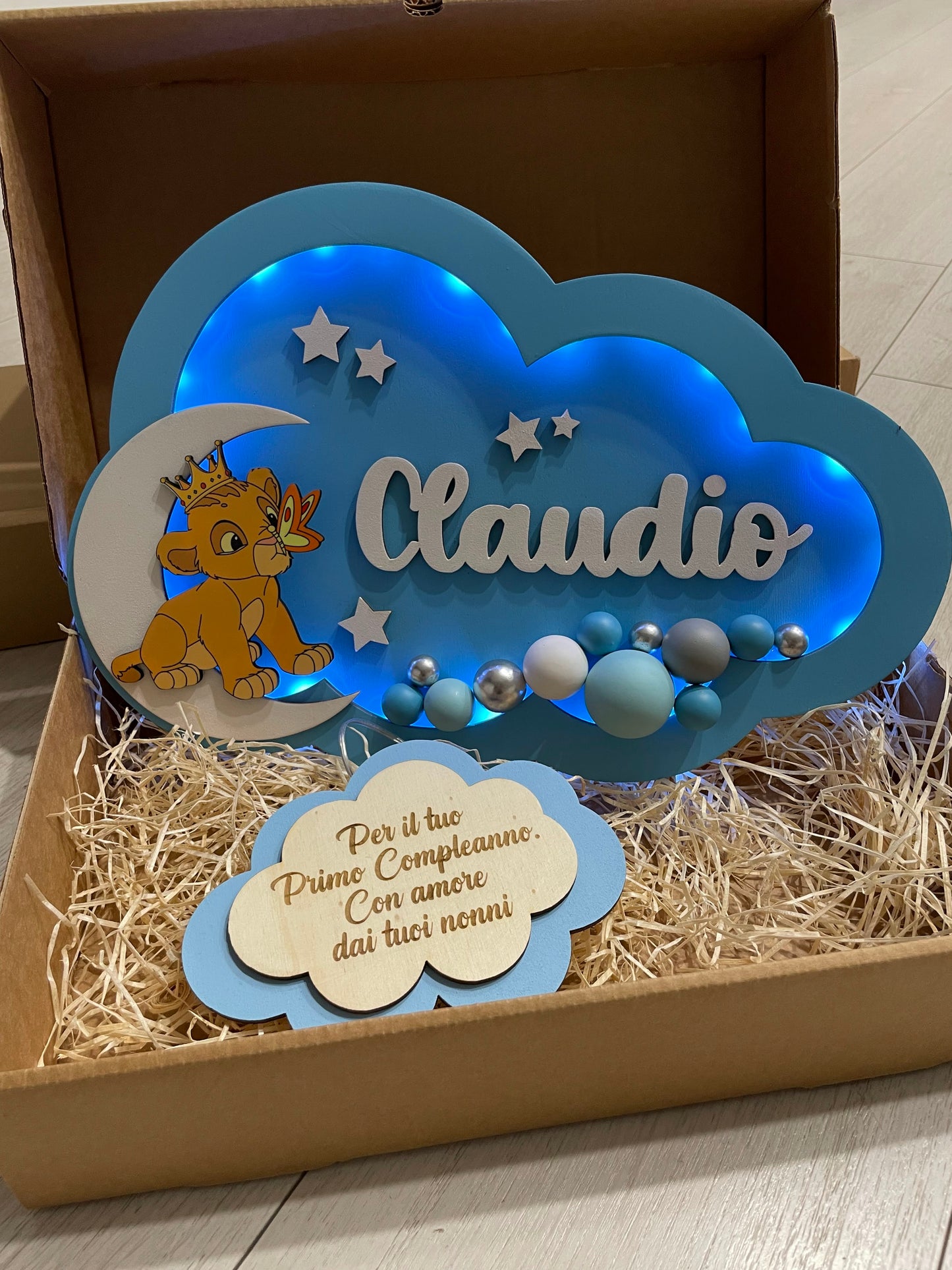 LAMPADE PALLONCINO IN LEGNO PERSONALIZZATE CON NOME PERSONAGGIO E DEDICA