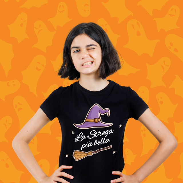 T-shirt bimba “la strega più bella”