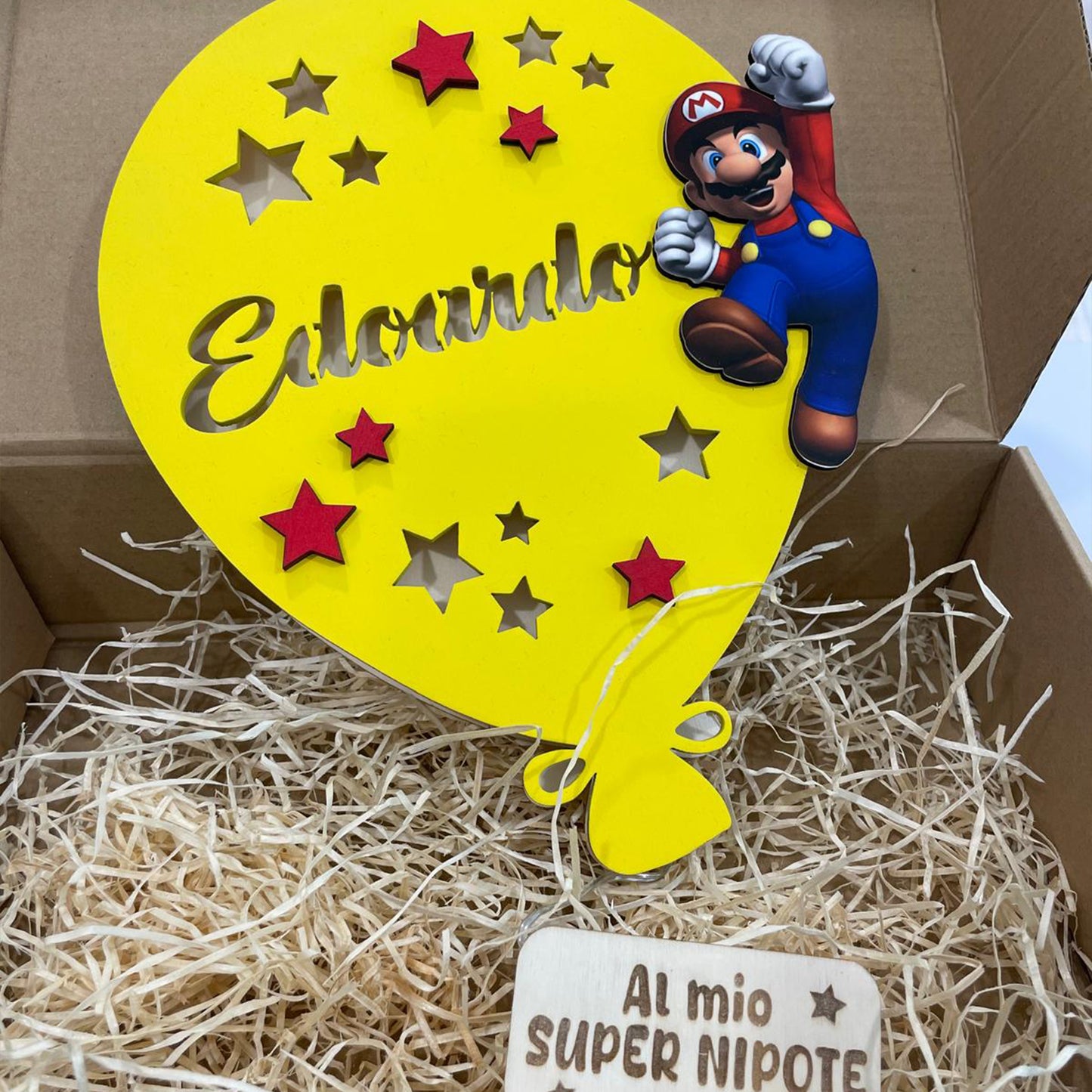 PALLONCINO GIALLO PERSONAGGIO Lampada in legno