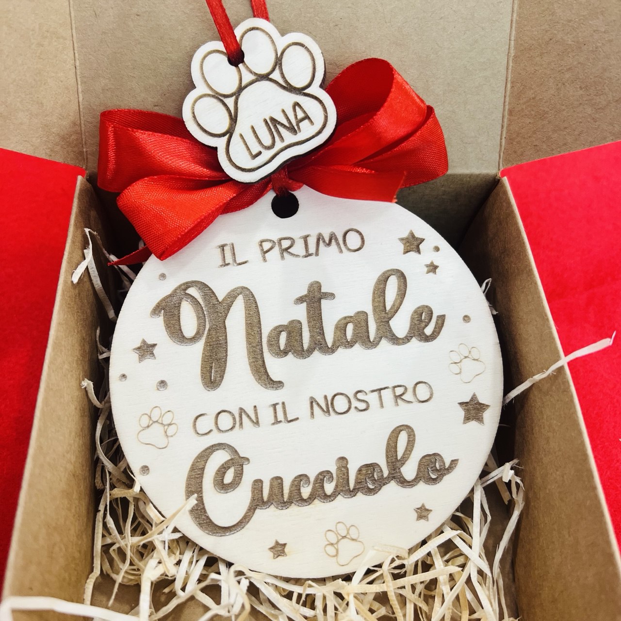 ORNAMENTO DI NATALE PER ALBERO IN LEGNO CON DEDICA CUCCIOLO