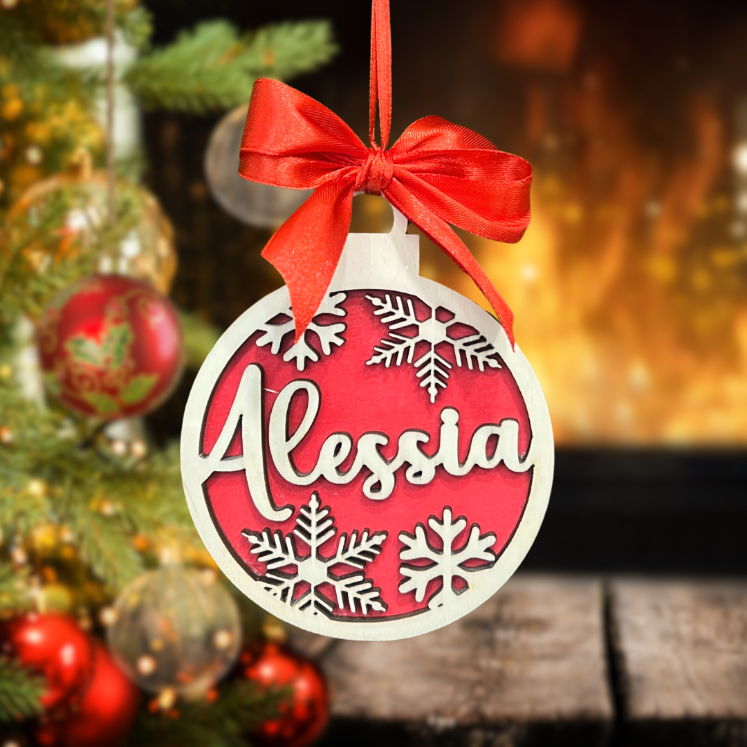 ORNAMENTO DI NATALE PER ALBERO IN LEGNO CON NOME