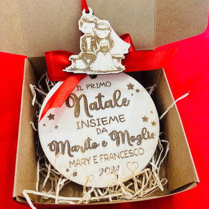 ORNAMENTO DI NATALE PER ALBERO IN LEGNO CON DEDICA  SPOSI