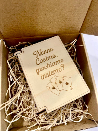 Cofanetto porta carte