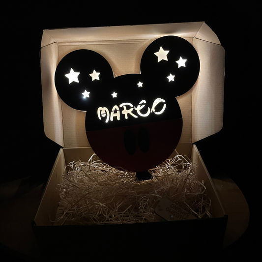 LAMPADE IN LEGNO PERSONALIZZATE CON NOME PERSONAGGIO E DEDICA
