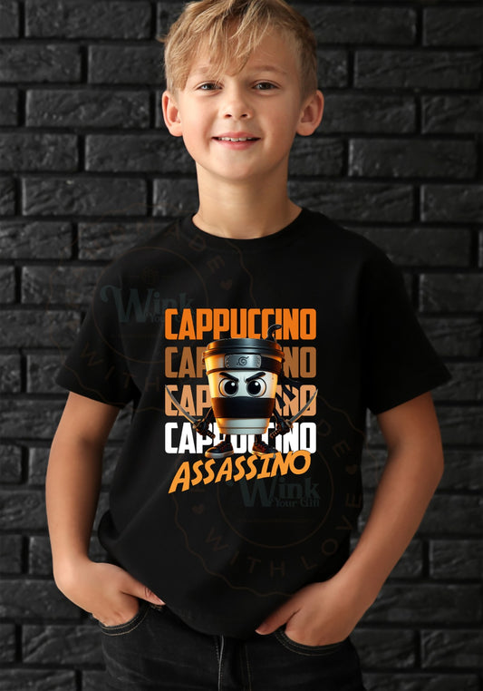 CAPPUCCINO ASSASSINO - T-SHIRT BIMBO/BIMBA -  Meme Italian Brainrot