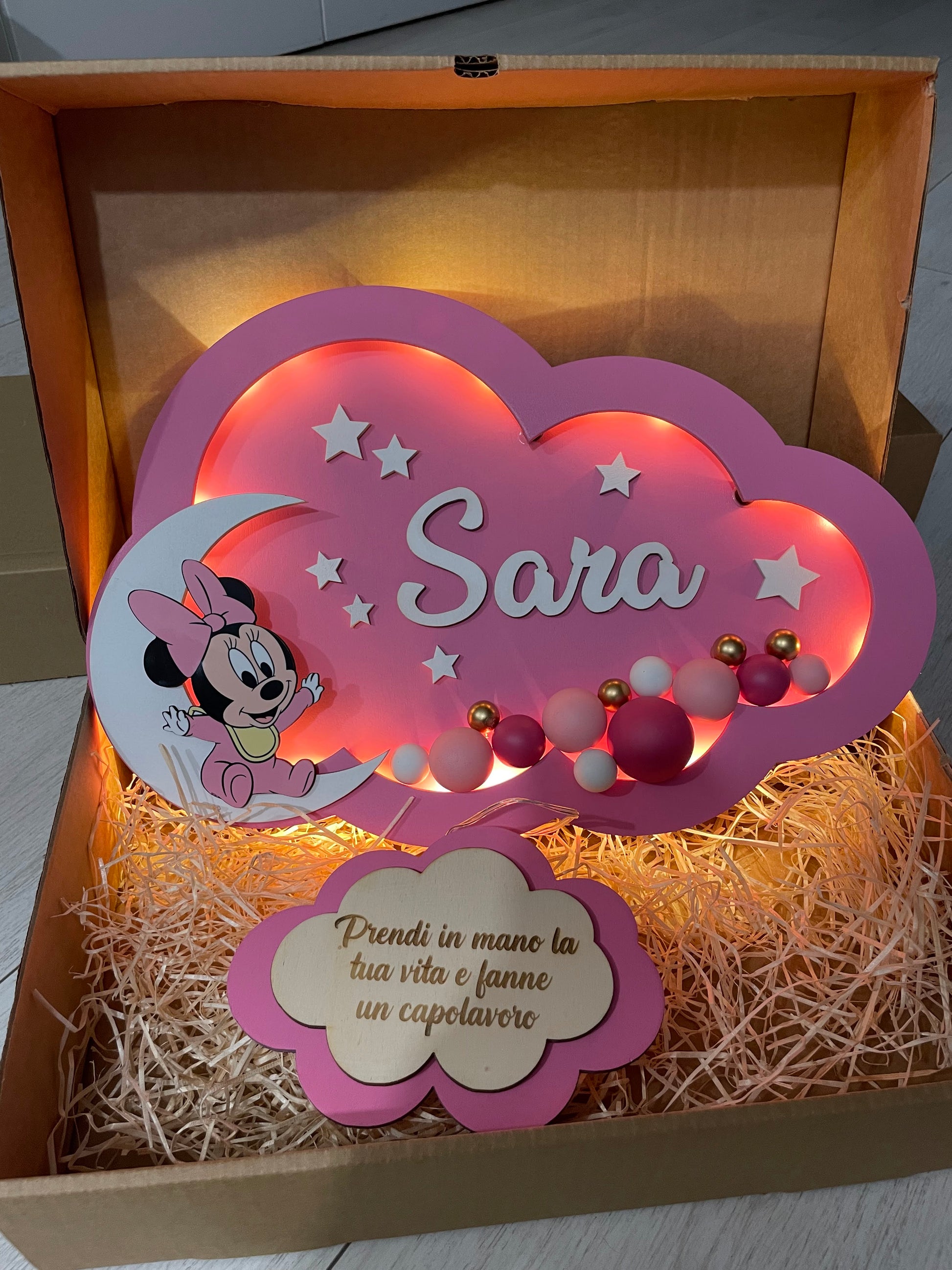 LAMPADE PALLONCINO IN LEGNO PERSONALIZZATE CON NOME PERSONAGGIO E DEDICA