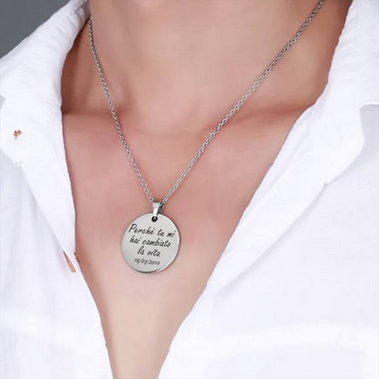 Collana personalizzata con pendente.