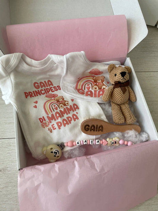 KIT NASCITA ORSETTO BAVETTA BODY SPAZZOLA POTACIUCCIO PELUHE