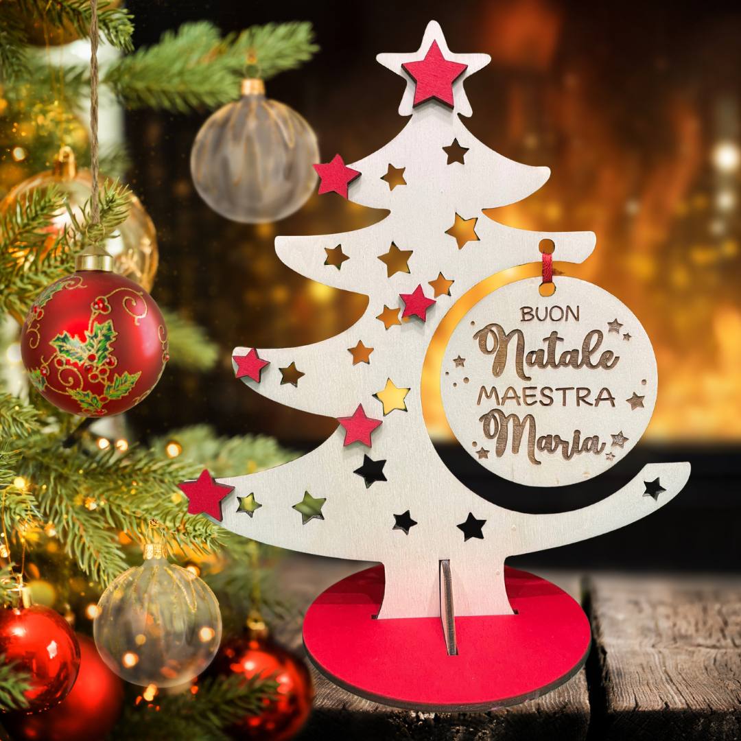 Albero di Natale con pallina pendente