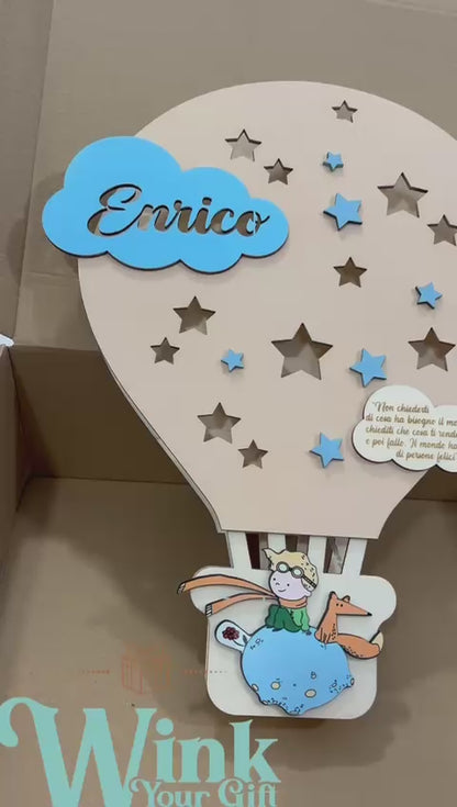 LAMPADA IN LEGNO CELESTE PERSONALIZZATA CON NOME DEDICA E PERSOAGGIO 2