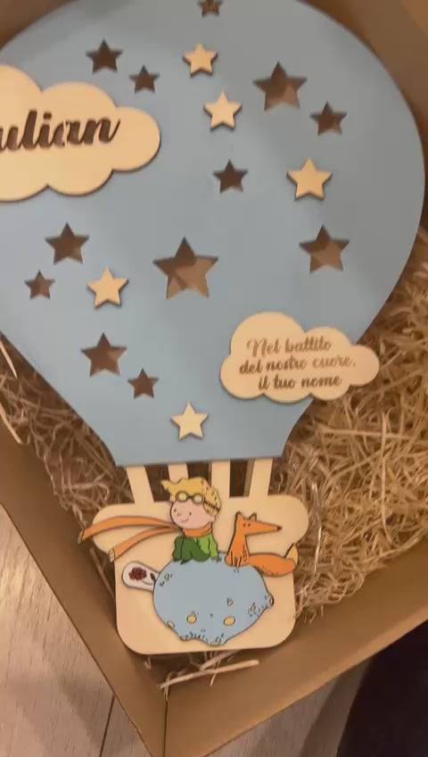 LAMPADA IN LEGNO CELESTE PERSONALIZZATA CON NOME DEDICA E PERSOAGGIO